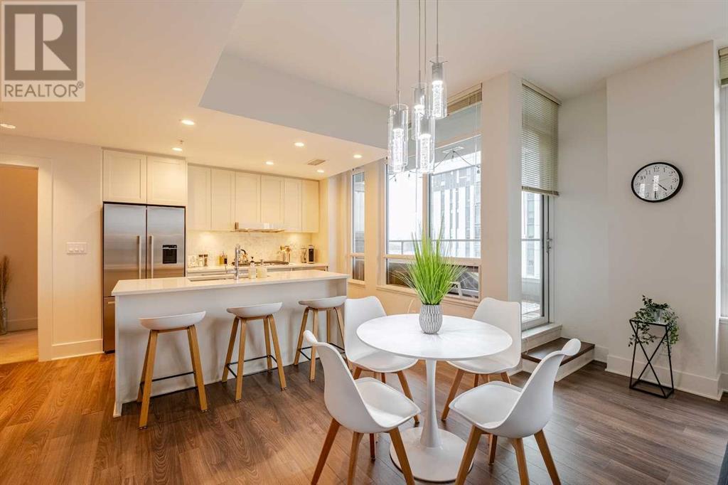 Property at 812, 46 9 Street NE image 4
