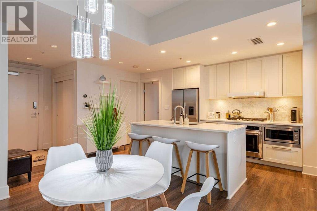 Property at 812, 46 9 Street NE image 3