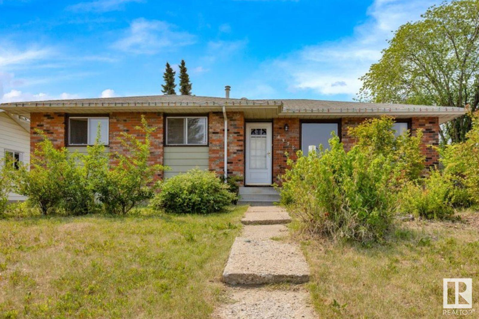 4320 74 ST NW, Edmonton, Alberta