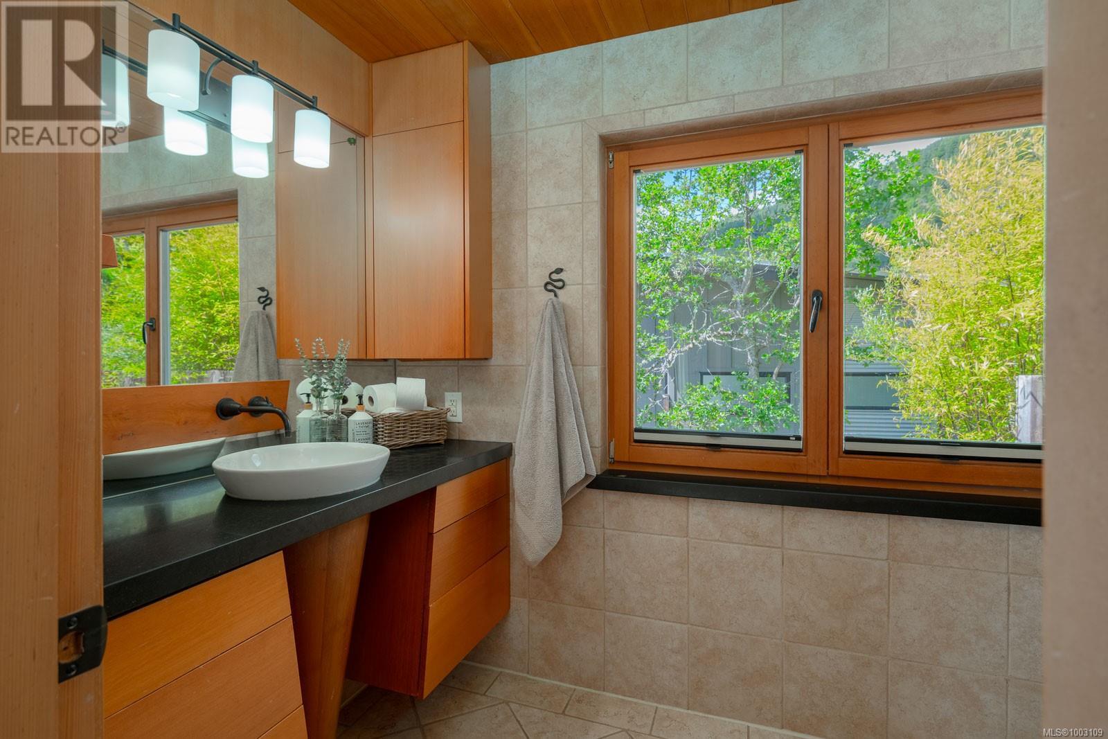 543 Bayview Pl, Duncan, British Columbia  V9L 5X7 - Photo 23 - 1003109