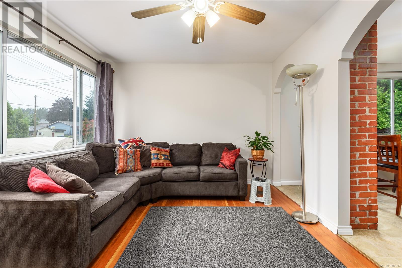 1530 Willemar Ave, Courtenay, British Columbia  V9N 3M3 - Photo 11 - 1002917