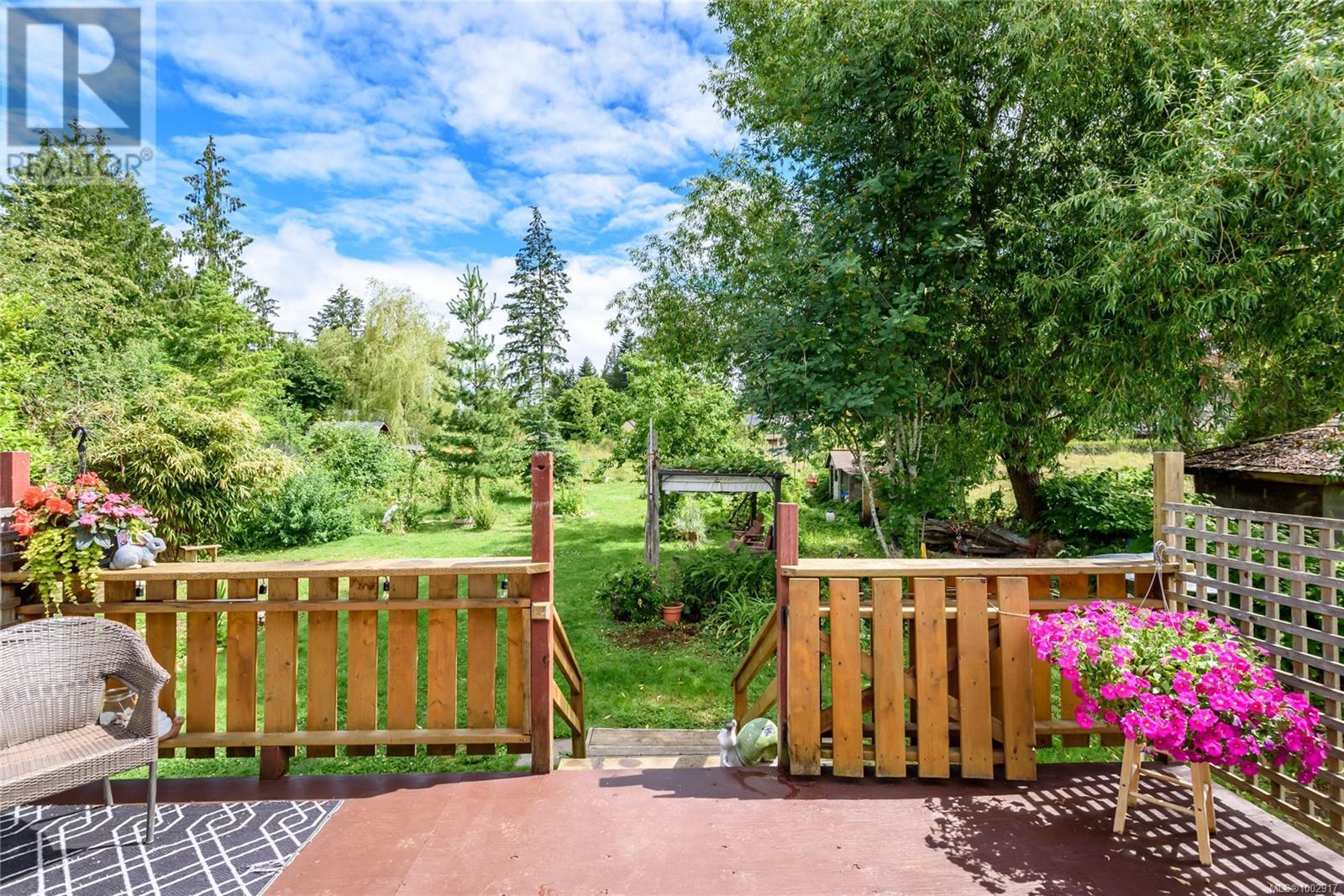 1530 Willemar Ave, Courtenay, British Columbia  V9N 3M3 - Photo 35 - 1002917