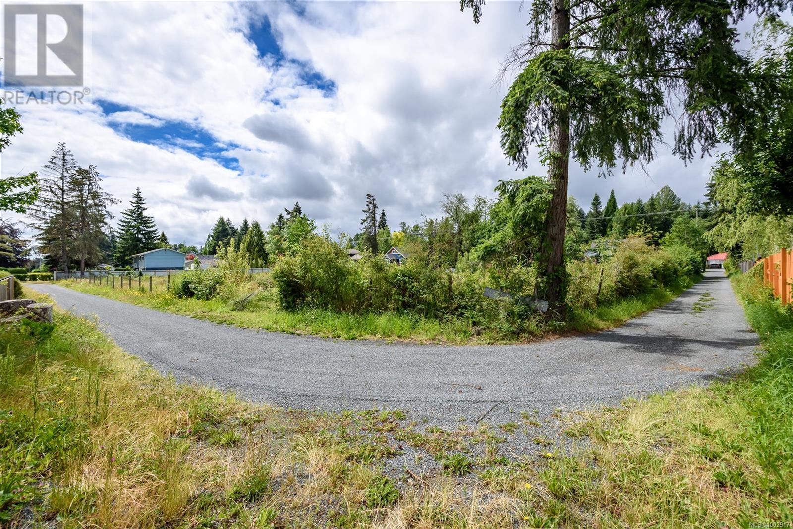 1530 Willemar Ave, Courtenay, British Columbia  V9N 3M3 - Photo 38 - 1002917
