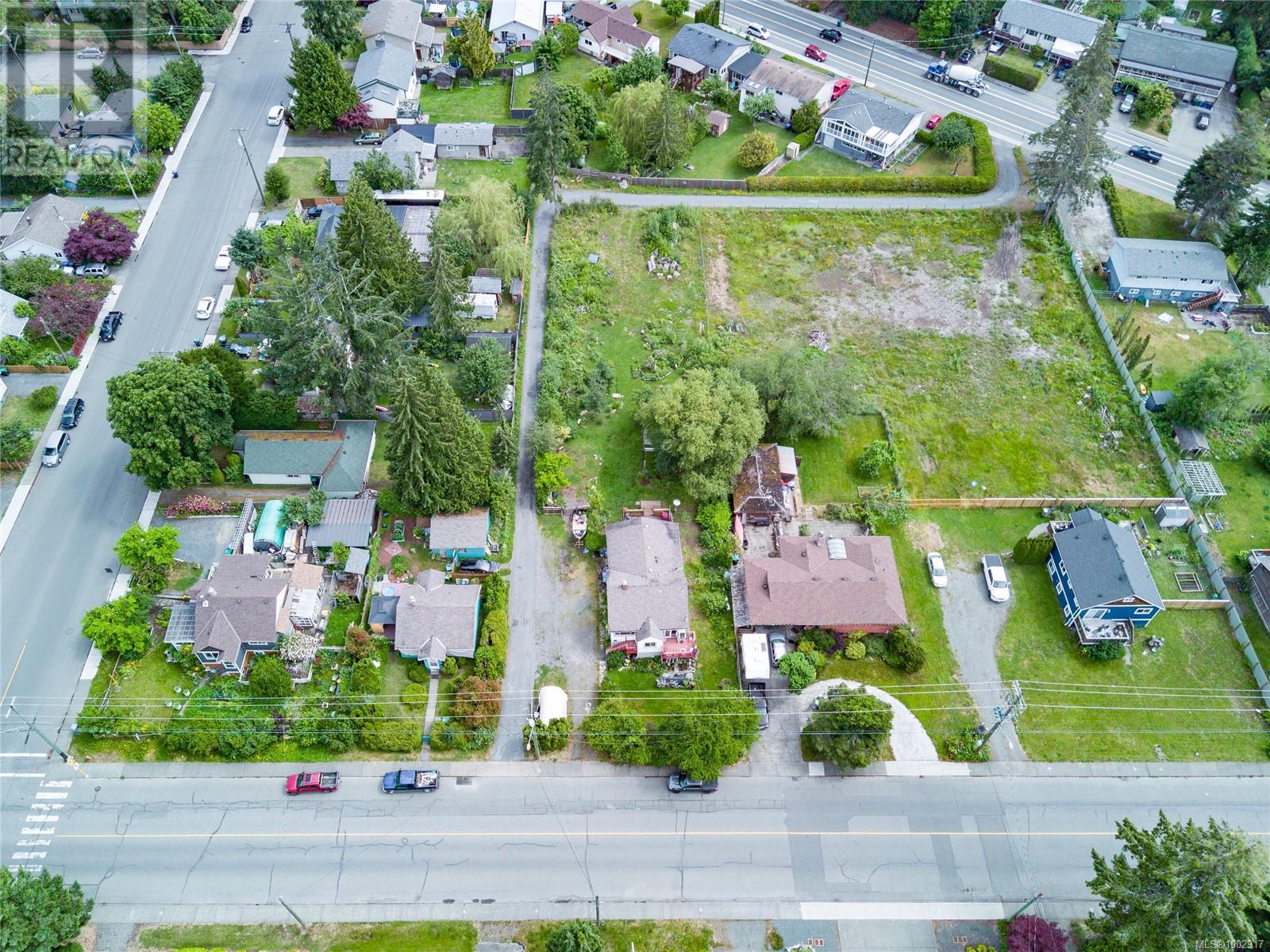 1530 Willemar Ave, Courtenay, British Columbia  V9N 3M3 - Photo 4 - 1002917