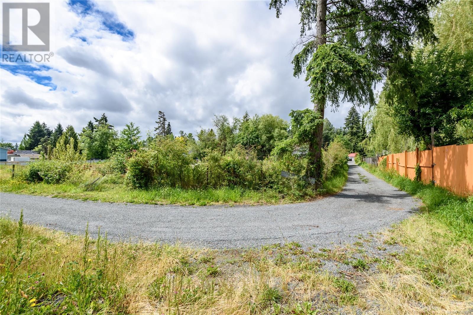 1530 Willemar Ave, Courtenay, British Columbia  V9N 3M3 - Photo 8 - 1002917