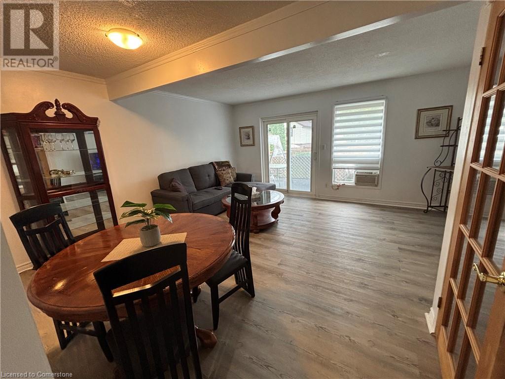 657 Upper Wentworth Street, Hamilton, Ontario  L9A 4V4 - Photo 27 - 40739741