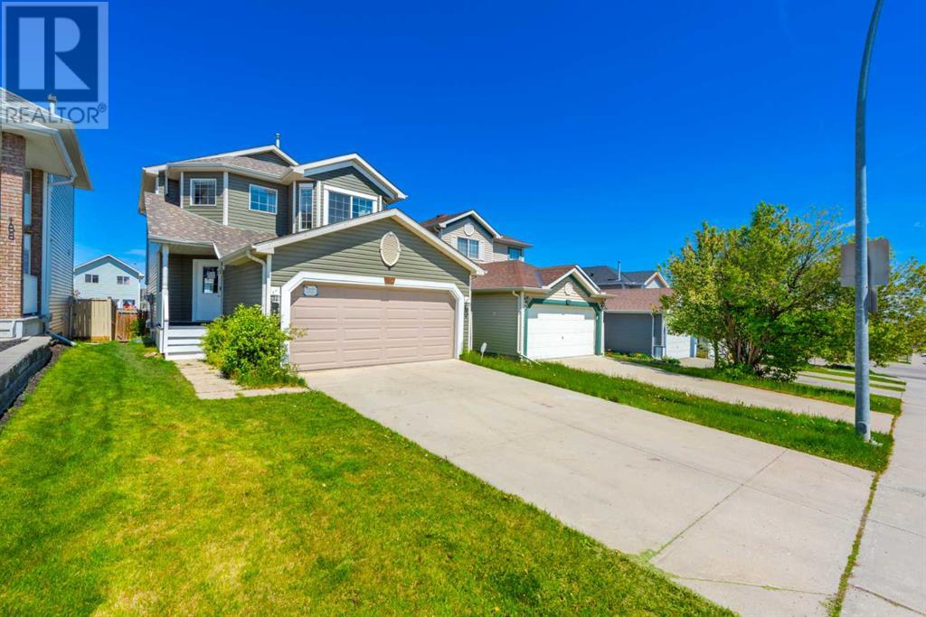 Property at 184 Bridlewood Road SW image 2