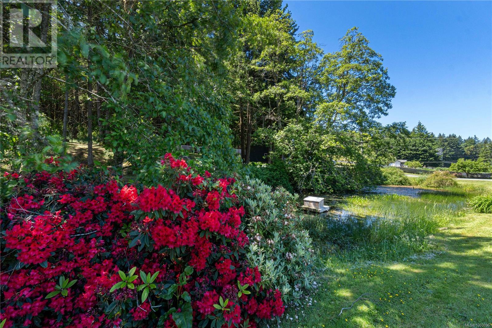 2701 Jingle Pot Rd, Nanaimo, British Columbia  V9R 6W5 - Photo 5 - 1003096