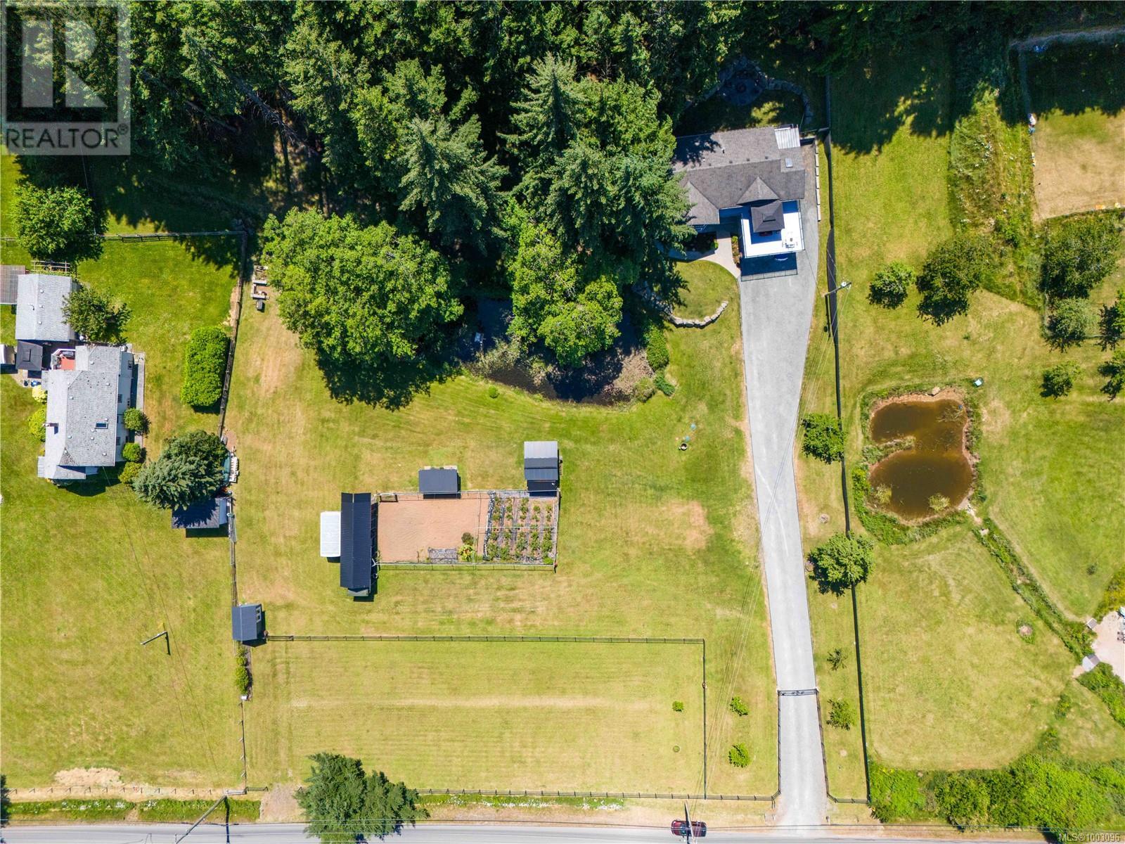 2701 Jingle Pot Rd, Nanaimo, British Columbia  V9R 6W5 - Photo 4 - 1003096