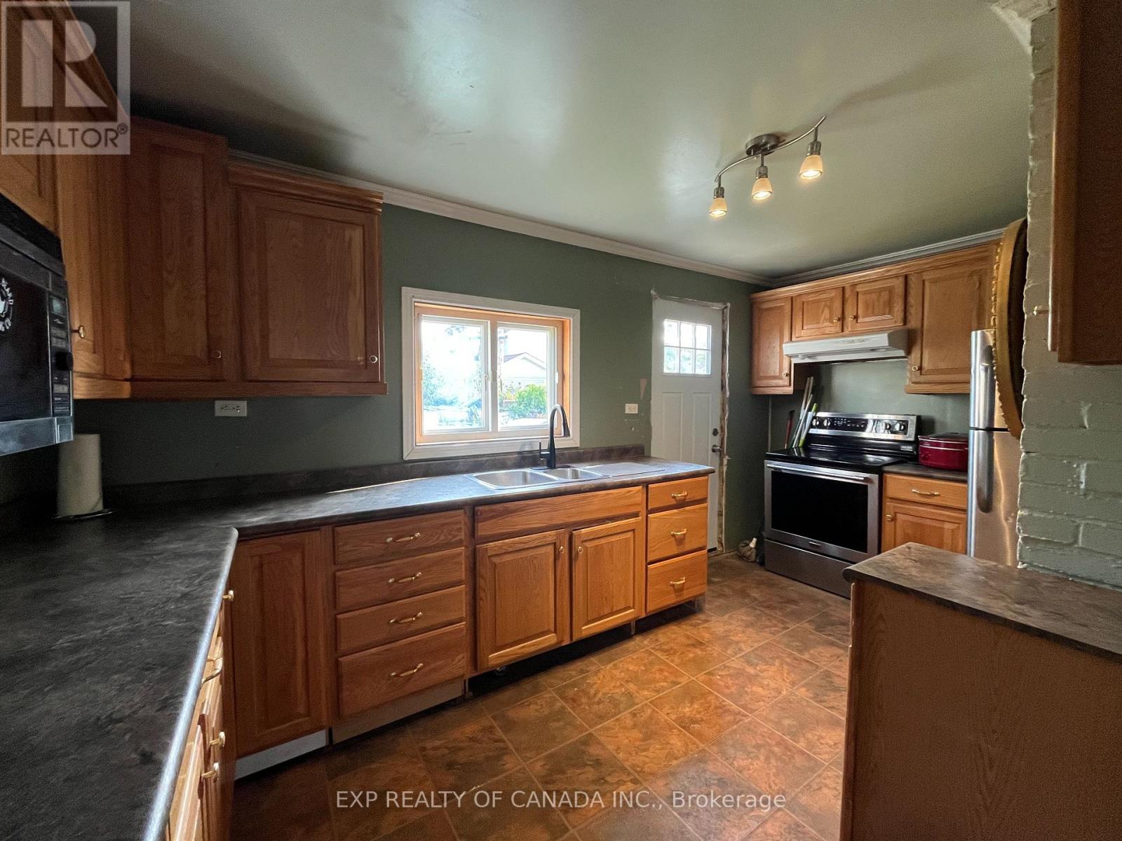 161 Middleton Avenue, Timmins, Ontario  P4N 3A2 - Photo 6 - T12213752