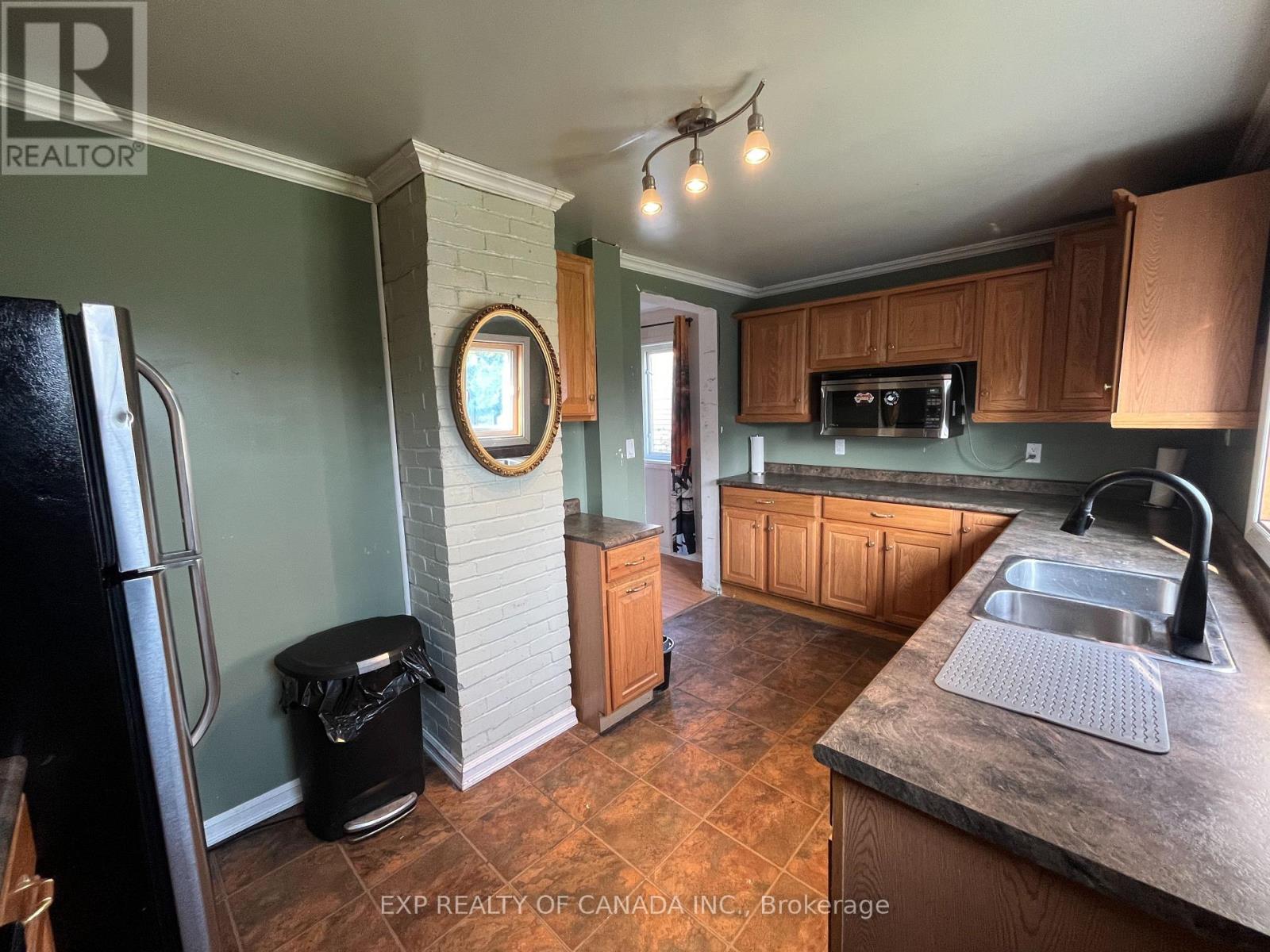 161 Middleton Avenue, Timmins, Ontario  P4N 3A2 - Photo 8 - T12213752