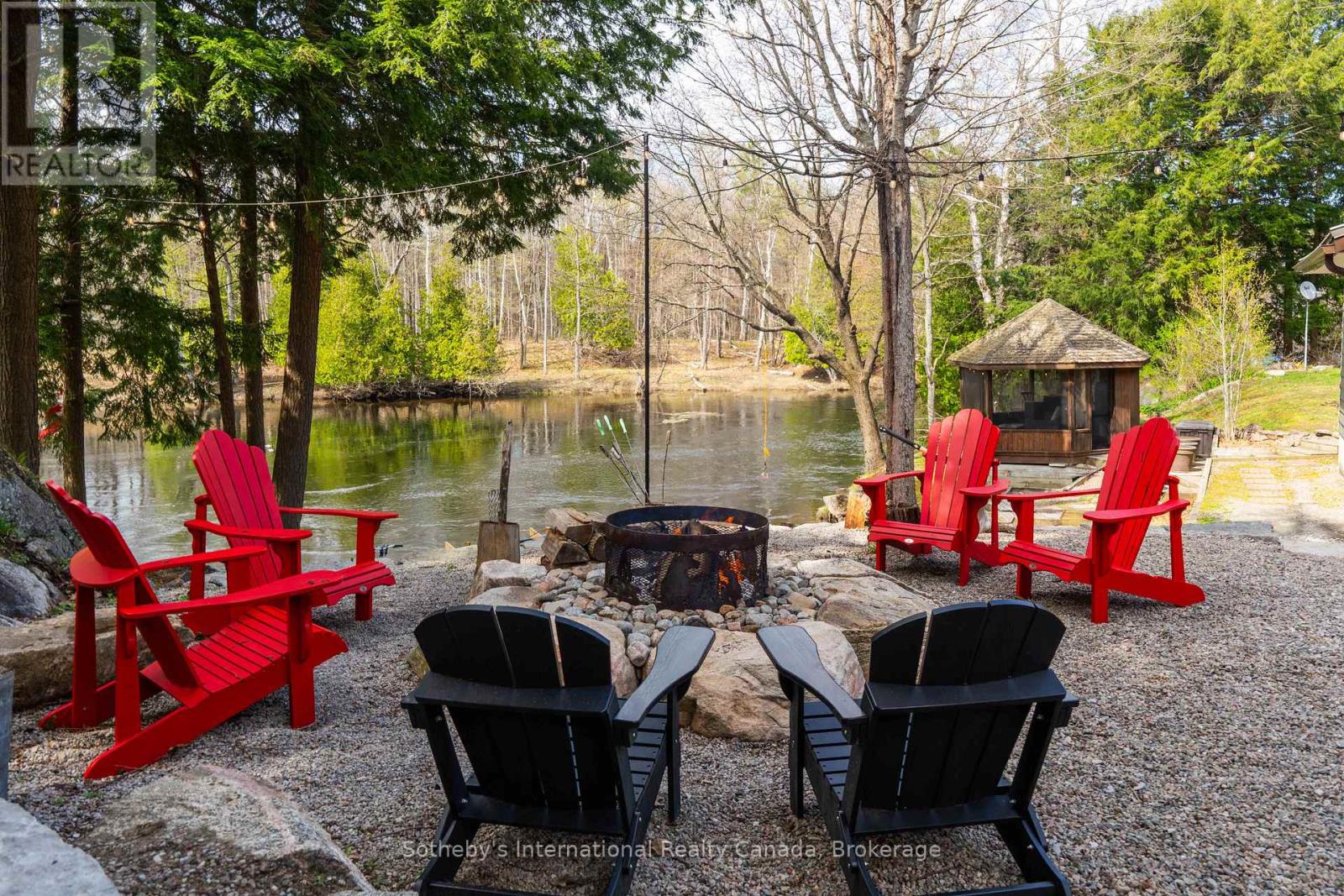 5270 DEAN TRAIL, Severn, Ontario
