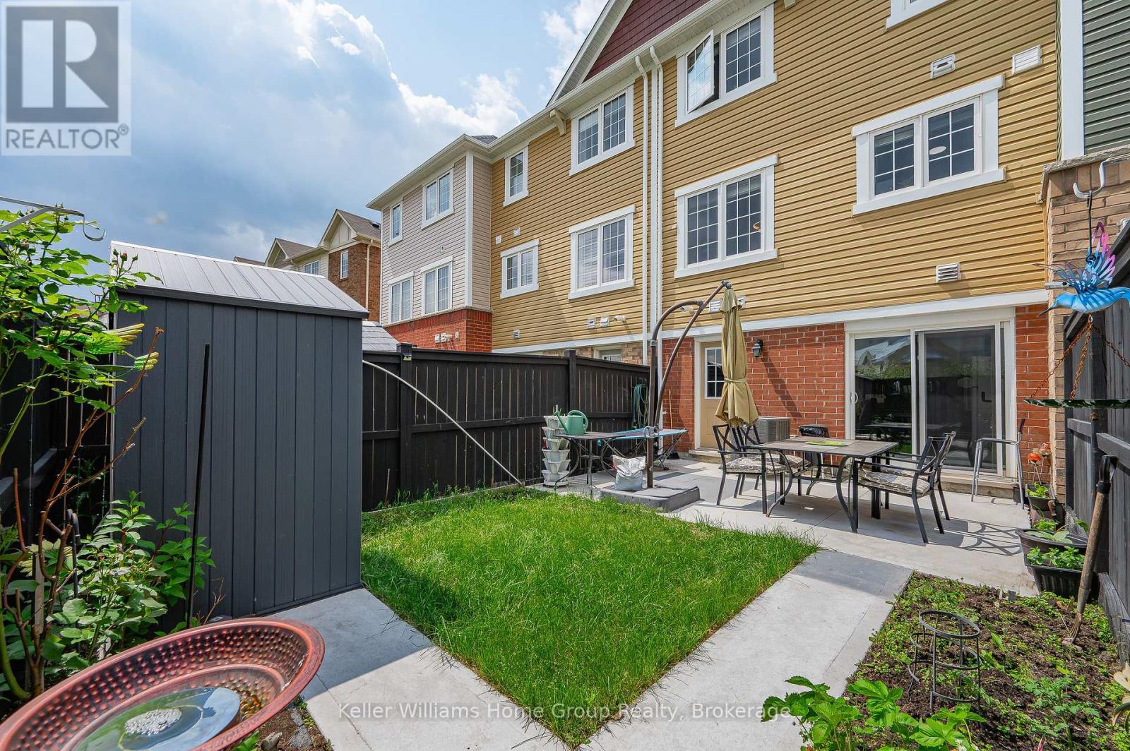 37 Vanhorne Close, Brampton, Ontario L7A 0X8 - Photo 33 - W12213053