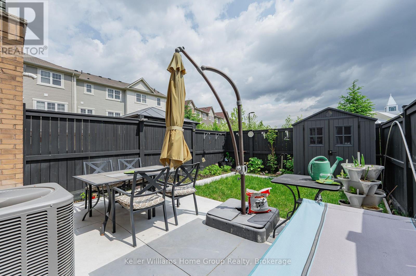 37 Vanhorne Close, Brampton, Ontario L7A 0X8 - Photo 34 - W12213053