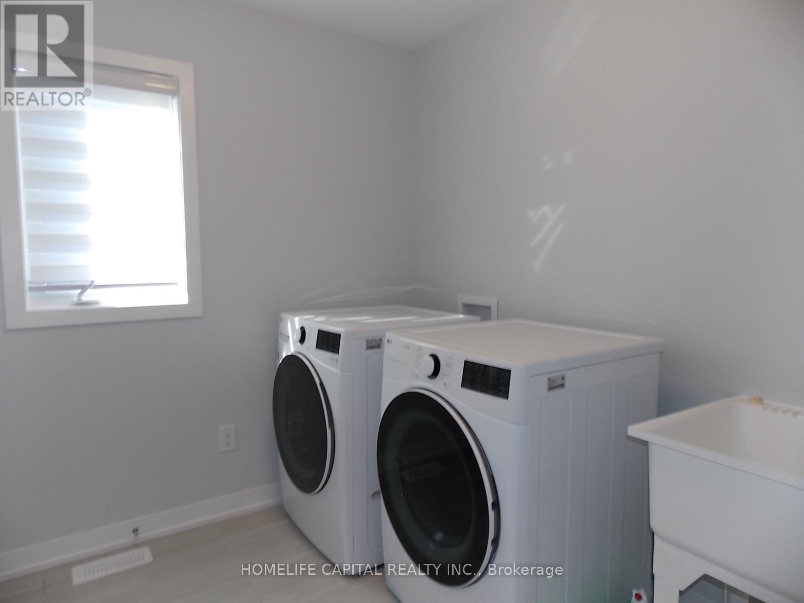 838 Crossgate Street, Ottawa, Ontario  K2C 3H2 - Photo 21 - X12213490