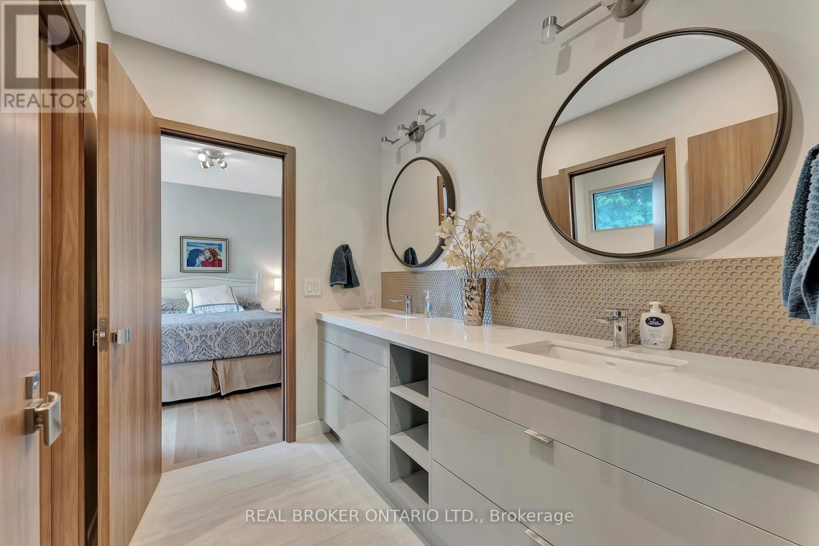 49 Lotta Avenue, Ottawa, Ontario  K2G 2B4 - Photo 34 - X12213564