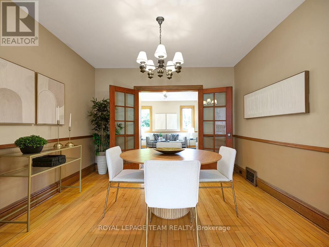 75 Renfrew Avenue, Ottawa, Ontario  K1S 1Z4 - Photo 8 - X12213635