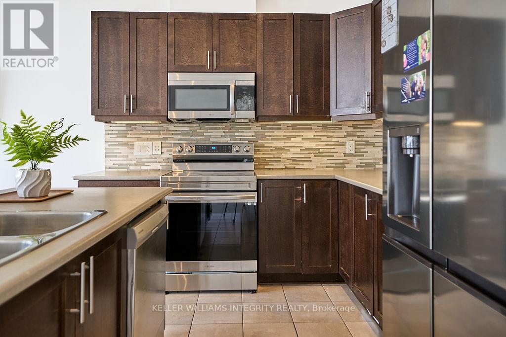 619 Moorpark Avenue, Ottawa, Ontario  K2M 0B6 - Photo 15 - X12213728