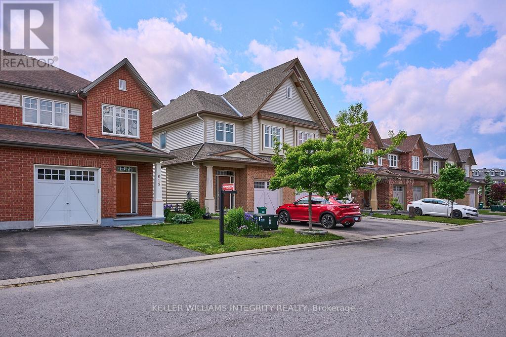 619 Moorpark Avenue, Ottawa, Ontario  K2M 0B6 - Photo 3 - X12213728