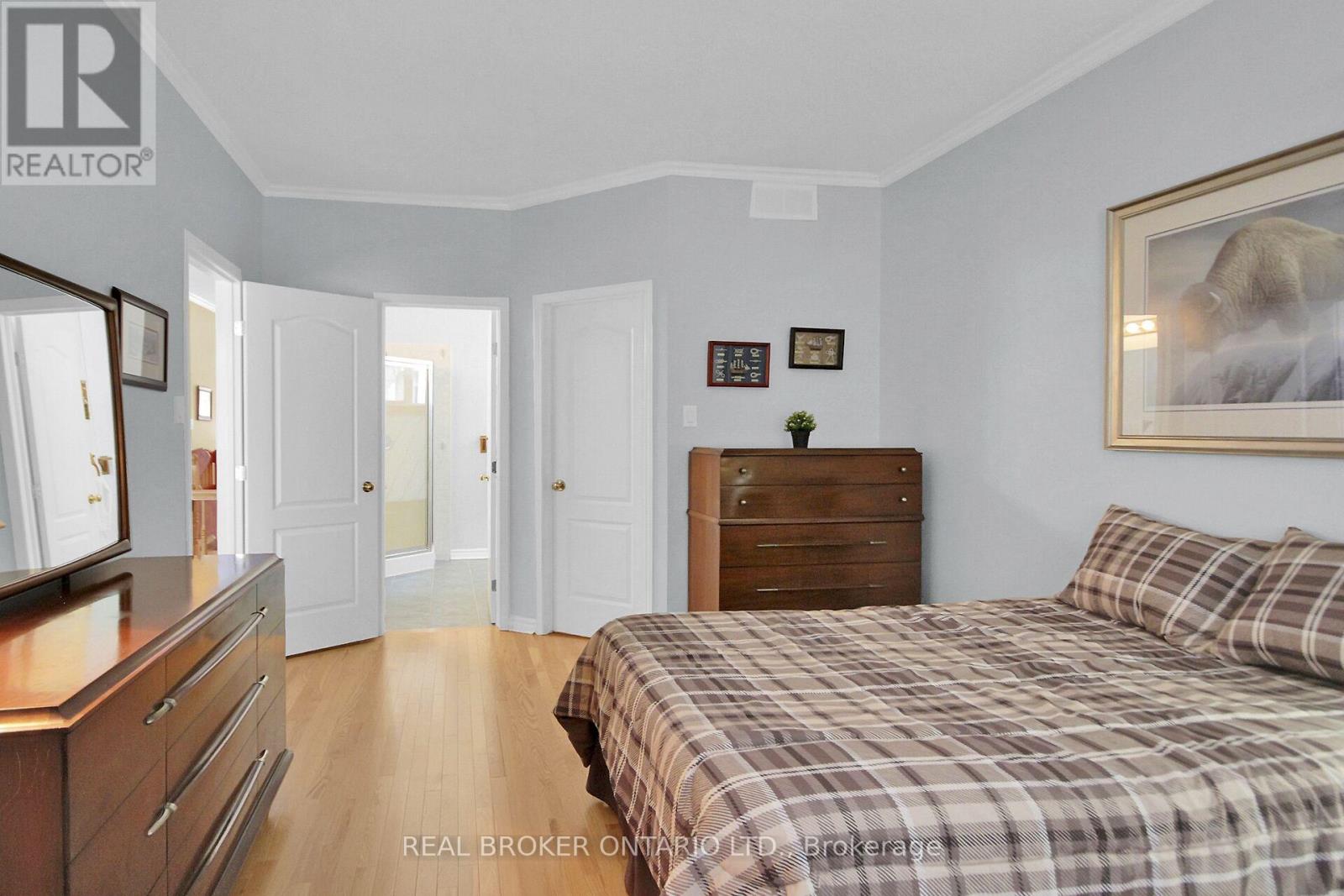 56 Eileen Crescent, Ottawa, Ontario  K2S 1X1 - Photo 16 - X12213747