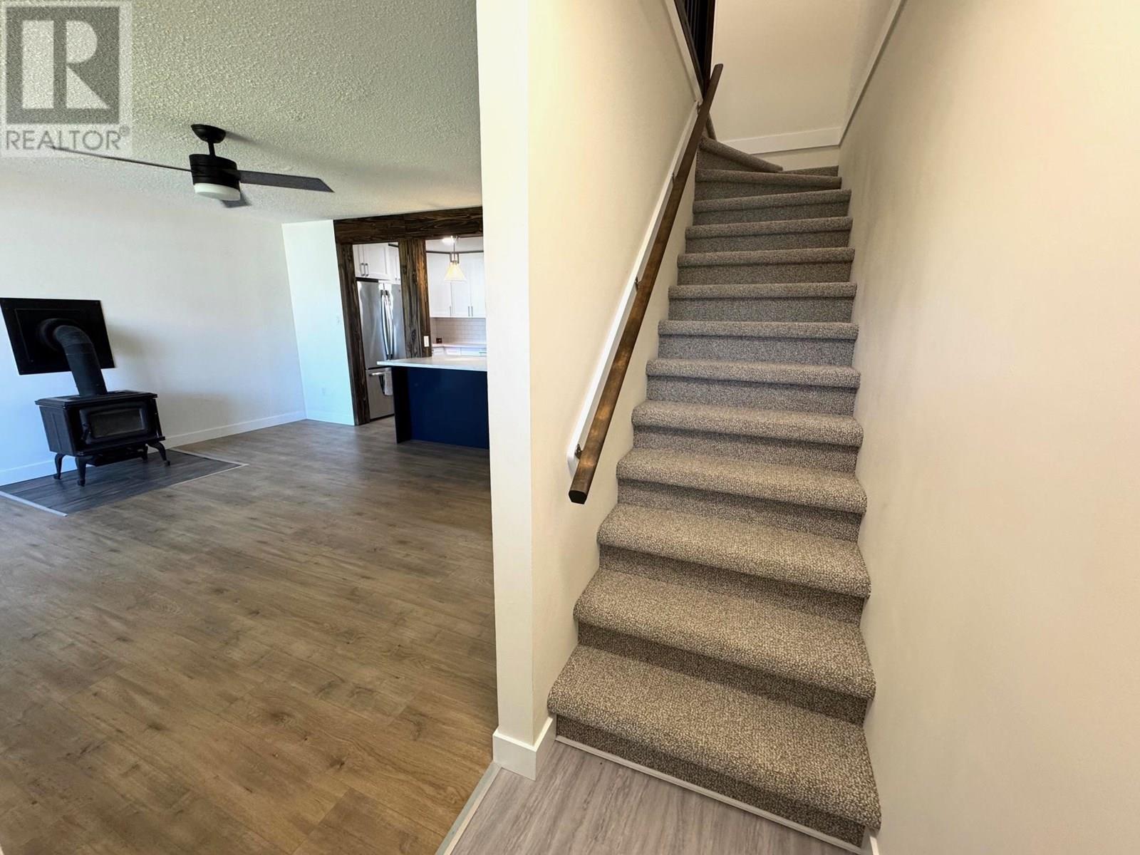 1801 Menzies Street, Merritt, British Columbia  V1K 1E4 - Photo 10 - 10351830