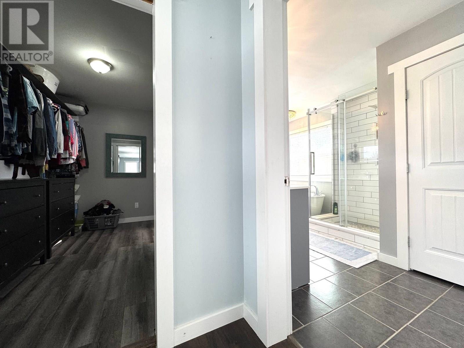 2075 Parker Drive, Merritt, British Columbia  V1K 1J2 - Photo 34 - 10351707