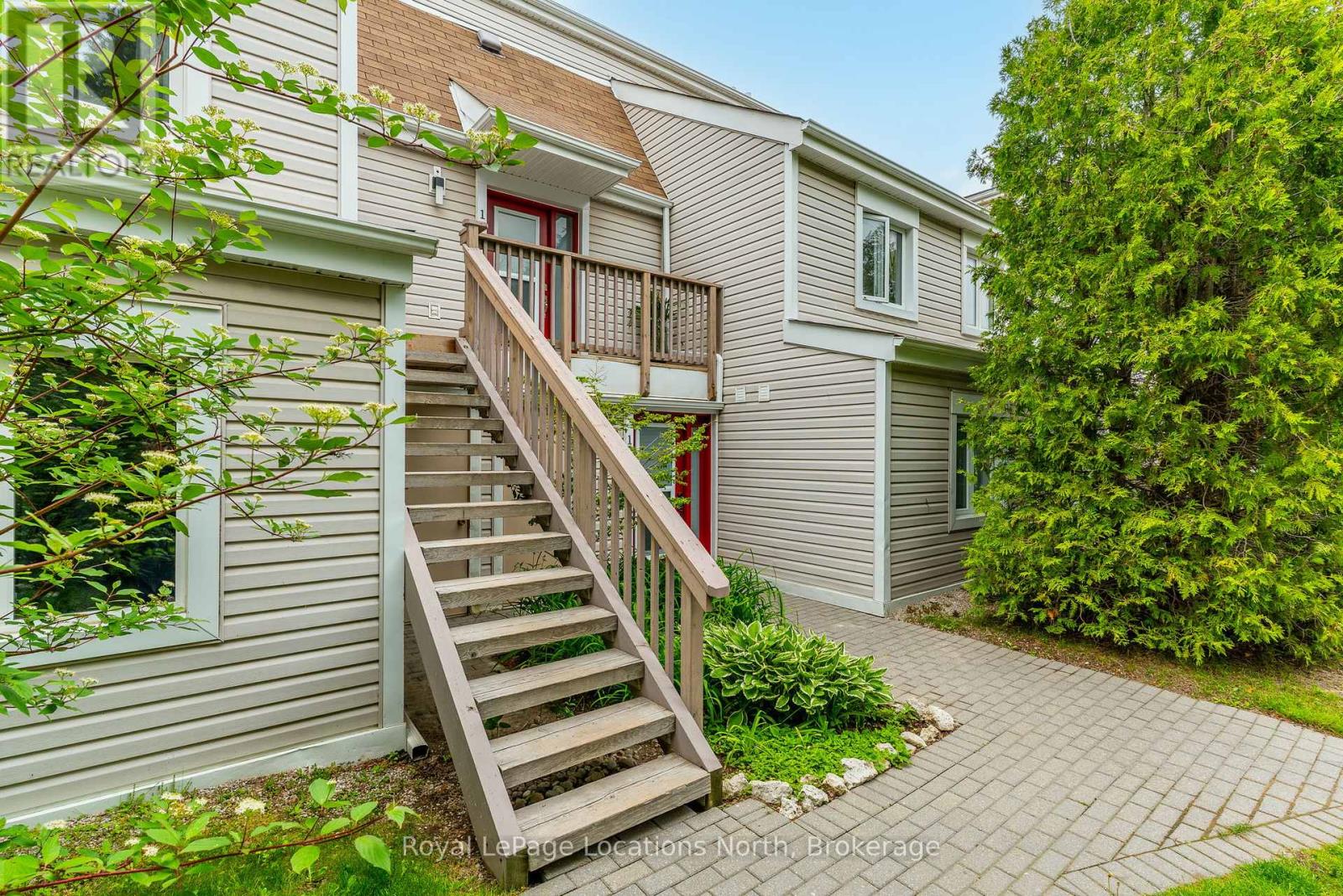 190 - 49 Trott Boulevard, Collingwood, Ontario  L9Y 5B8 - Photo 2 - S12213601
