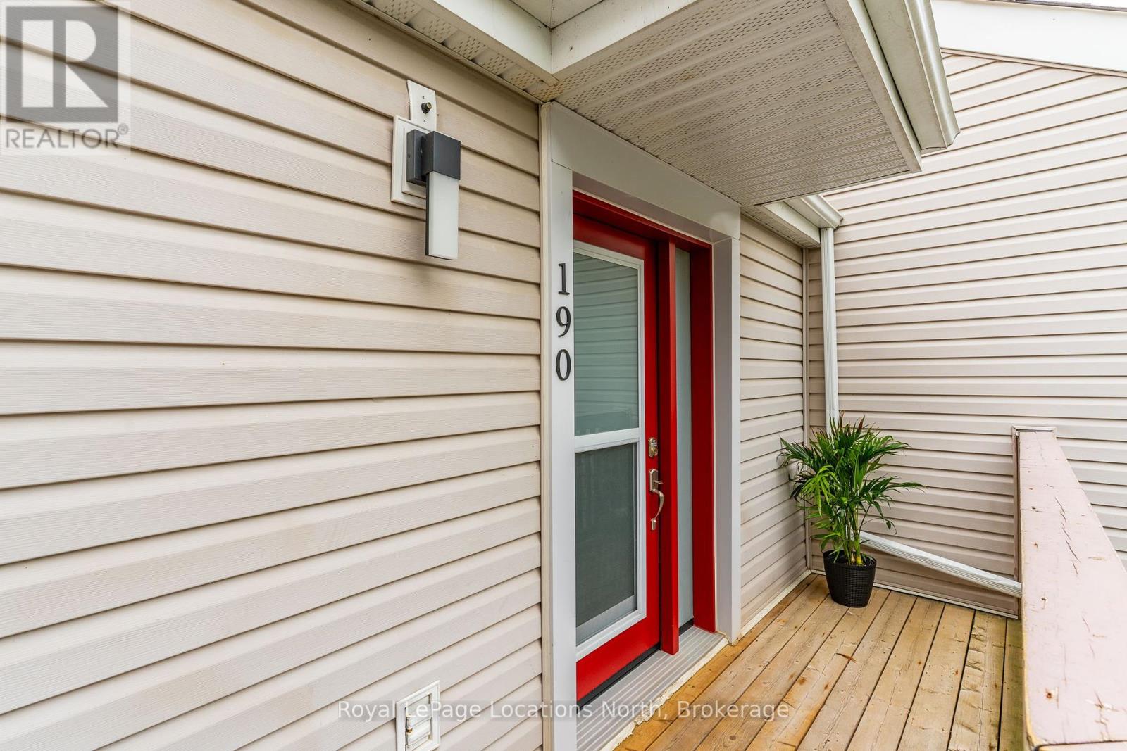 190 - 49 Trott Boulevard, Collingwood, Ontario  L9Y 5B8 - Photo 3 - S12213601