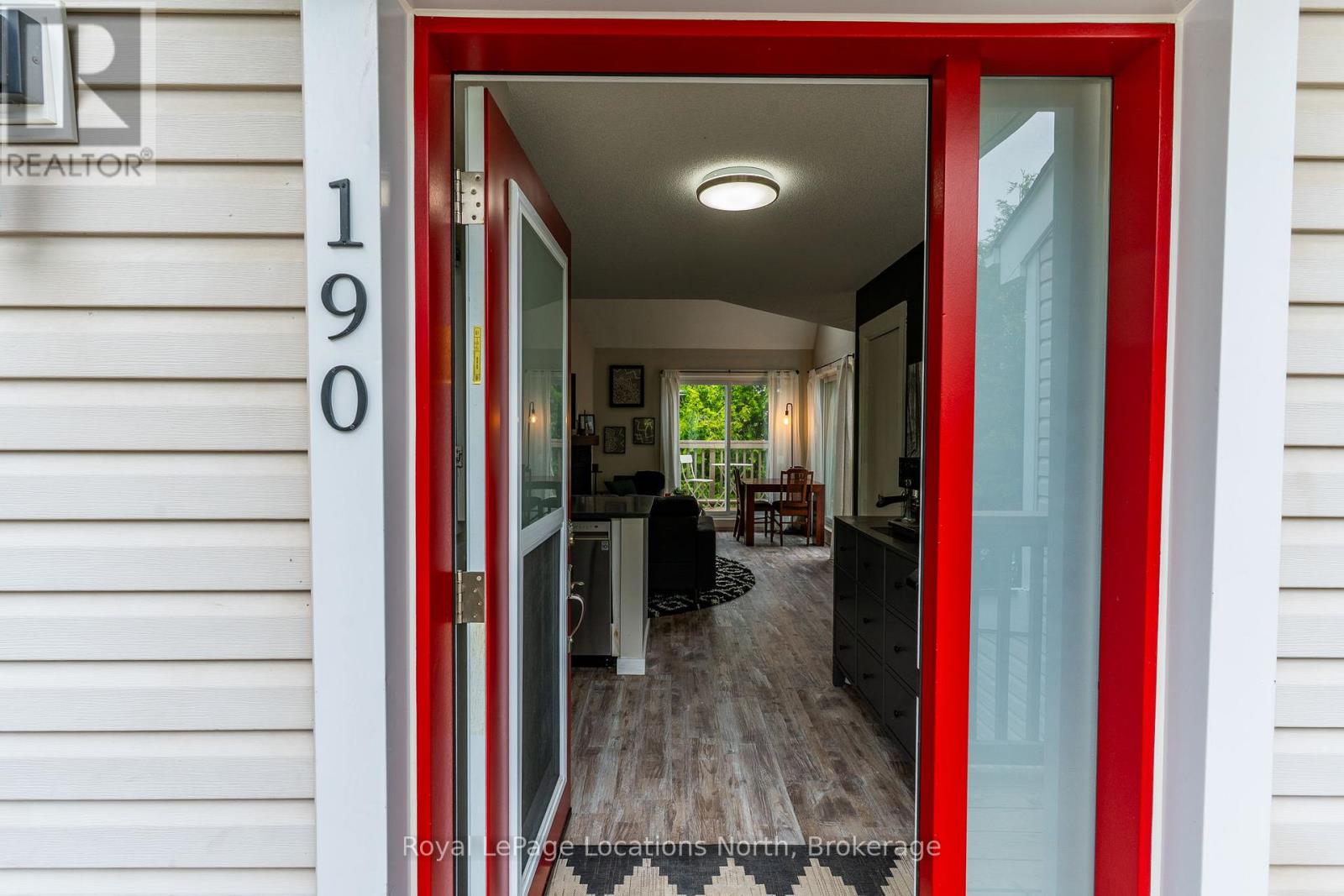 190 - 49 Trott Boulevard, Collingwood, Ontario  L9Y 5B8 - Photo 6 - S12213601