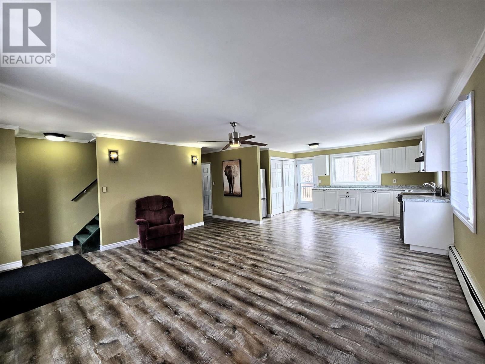 300 Woodward Ave, Blind River, Ontario  P0R 1B0 - Photo 10 - SM250734