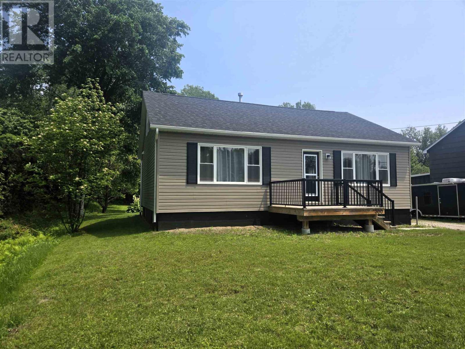 300 Woodward Ave, Blind River, Ontario  P0R 1B0 - Photo 24 - SM250734