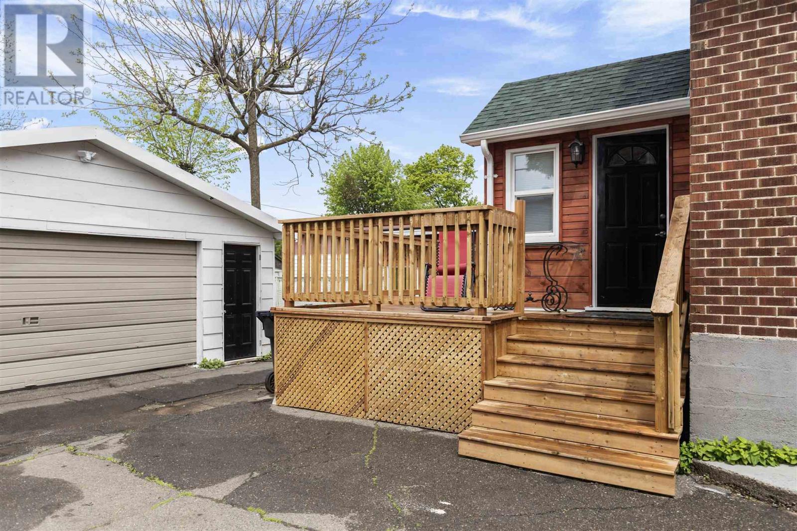 199 Spruce St, Sault Ste. Marie, Ontario  P6B 2H1 - Photo 26 - SM251306