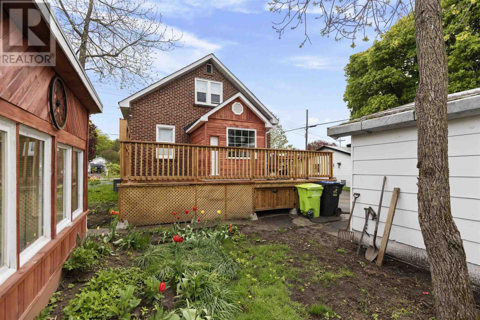 199 Spruce St, Sault Ste. Marie, Ontario  P6B 2H1 - Photo 30 - SM251306