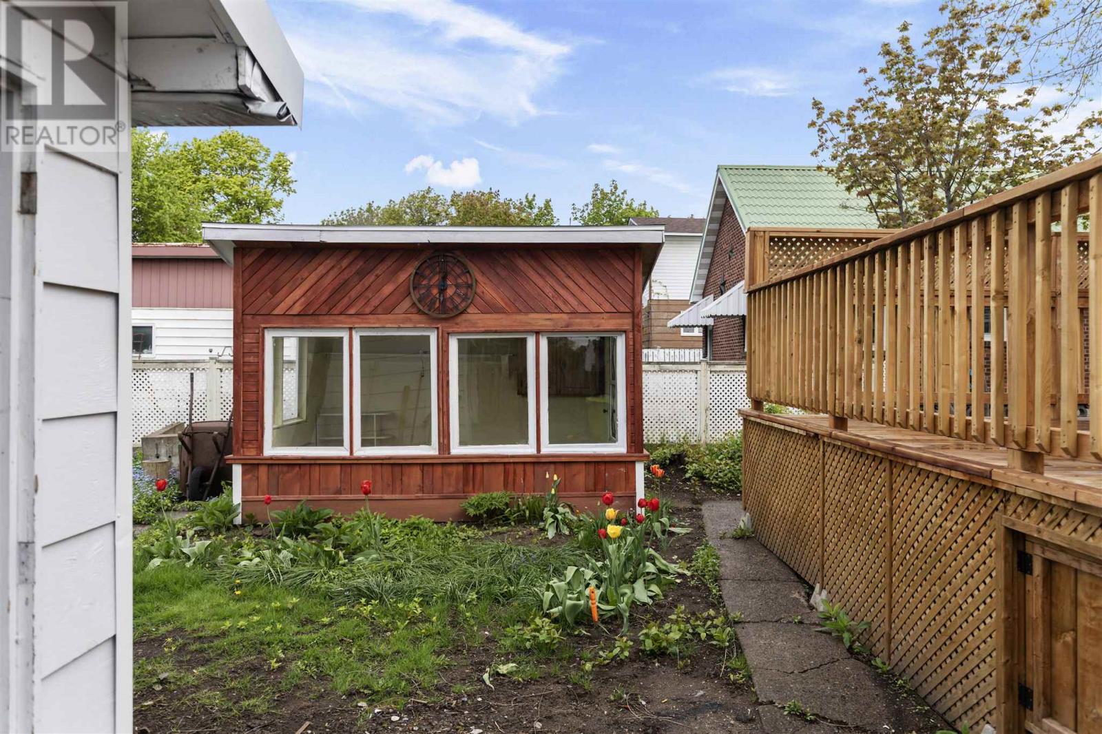 199 Spruce St, Sault Ste. Marie, Ontario  P6B 2H1 - Photo 33 - SM251306