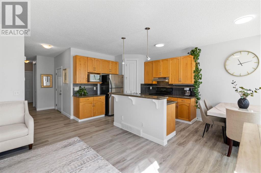 243 Rockyspring Grove Nw, Calgary, Alberta  T3G 5Z7 - Photo 11 - A2218235