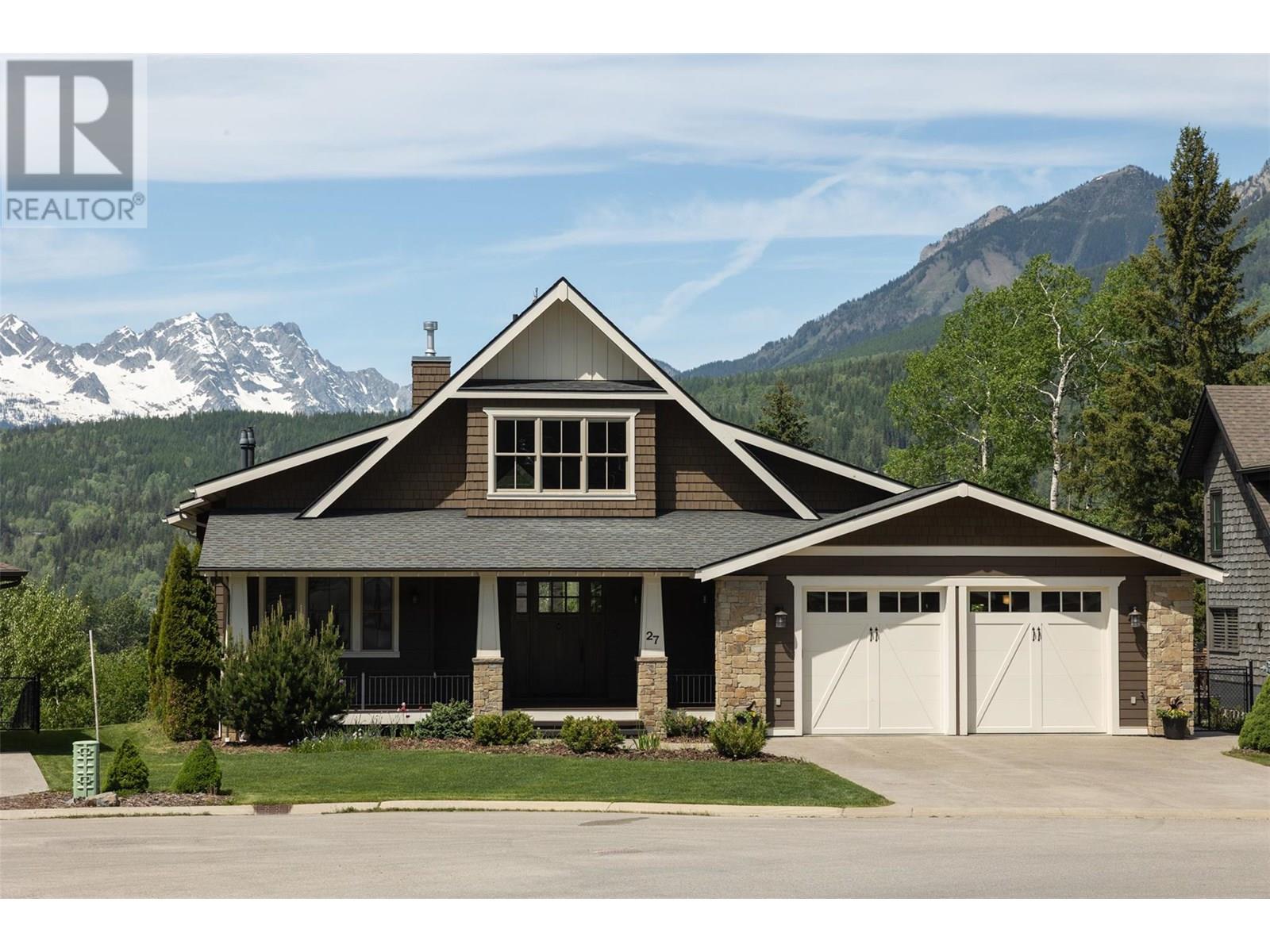 27 Silver Ridge Drive, Fernie, British Columbia