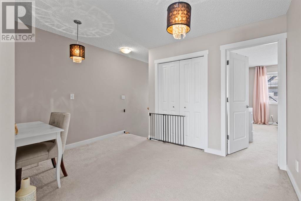 243 Rockyspring Grove Nw, Calgary, Alberta  T3G 5Z7 - Photo 23 - A2218235