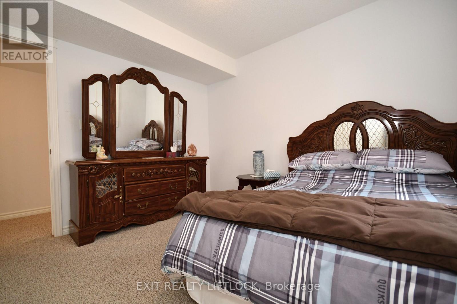 1724 Glenforest Boulevard, Peterborough West, Ontario  K9K 2P5 - Photo 10 - X12213625