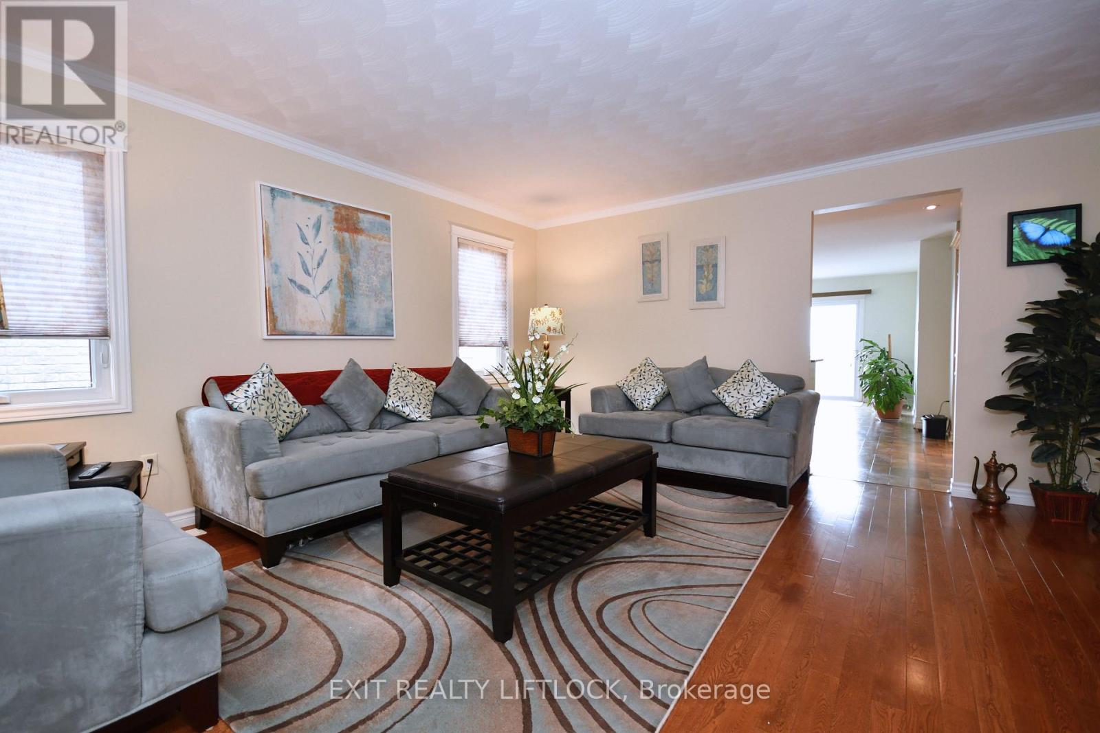1724 Glenforest Boulevard, Peterborough West, Ontario  K9K 2P5 - Photo 5 - X12213625
