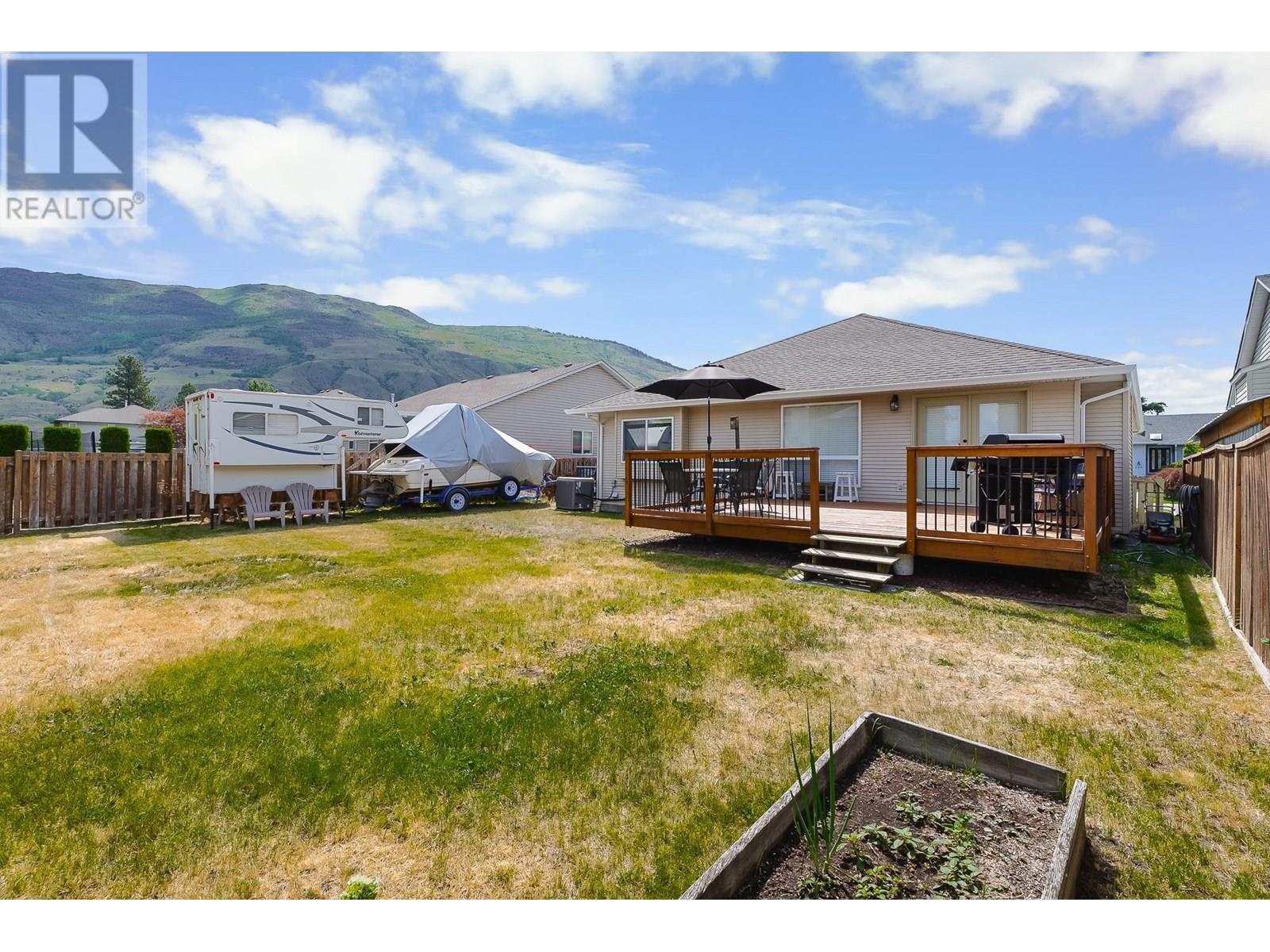 644 Cooper Place, Kamloops, British Columbia  V2B 8R7 - Photo 5 - 10350710
