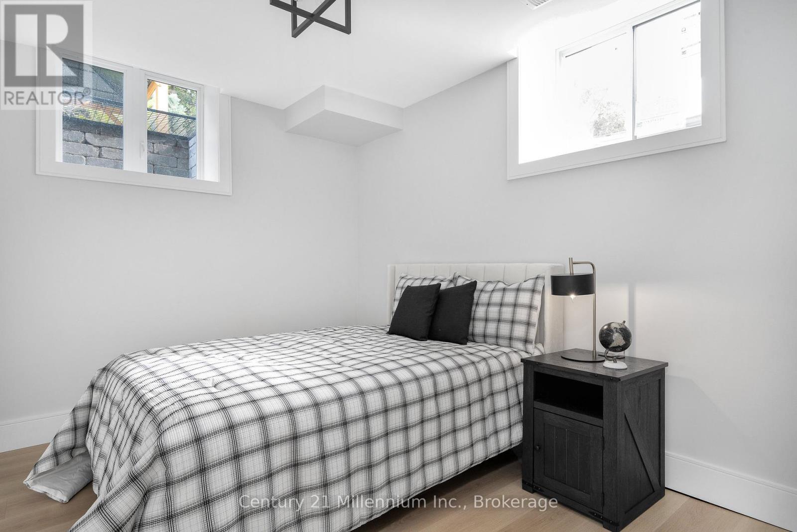 117 Tekiah Road Nw, Blue Mountains, Ontario  N0H 1J0 - Photo 37 - X12213674