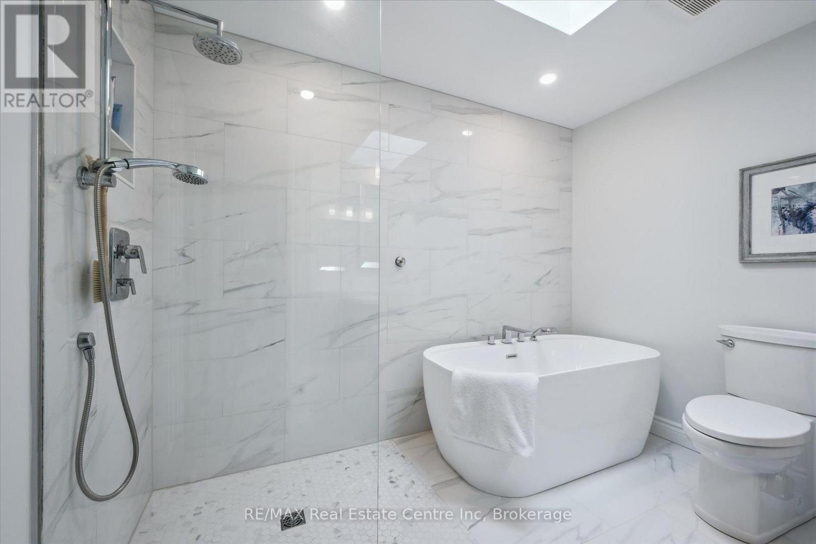 52 Camm Crescent, Guelph, Ontario  N1L 1K2 - Photo 14 - X12213743