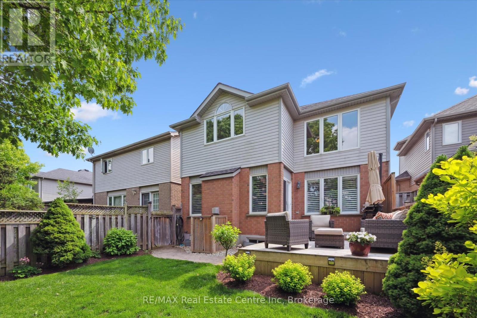 52 Camm Crescent, Guelph, Ontario  N1L 1K2 - Photo 21 - X12213743