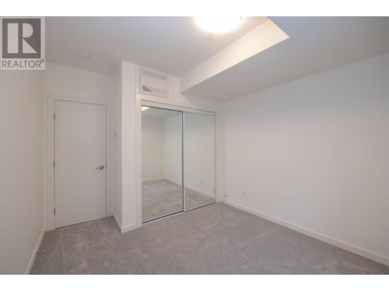 2092 Mountain View Avenue Unit# 120, Lumby, British Columbia  V0E 2G0 - Photo 17 - 10350934