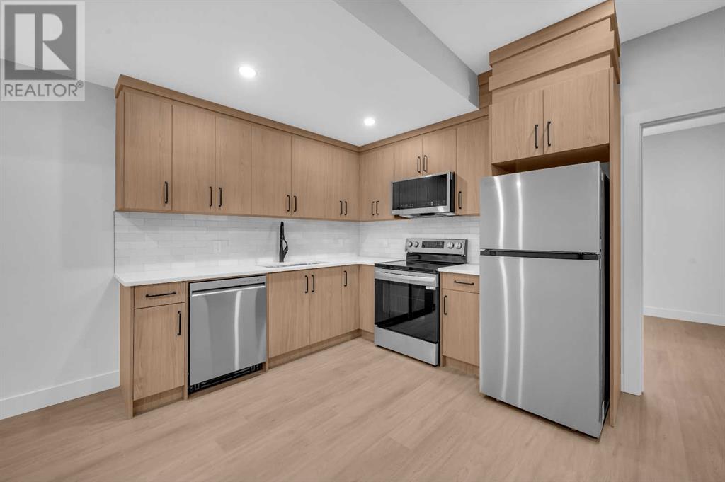 7722 46 Avenue Nw, Calgary, Alberta  T3B 1Y2 - Photo 37 - A2228421