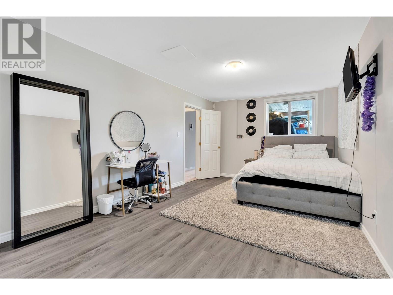 2956 Evergreen Drive, Penticton, British Columbia  V2A 9A8 - Photo 28 - 10351743