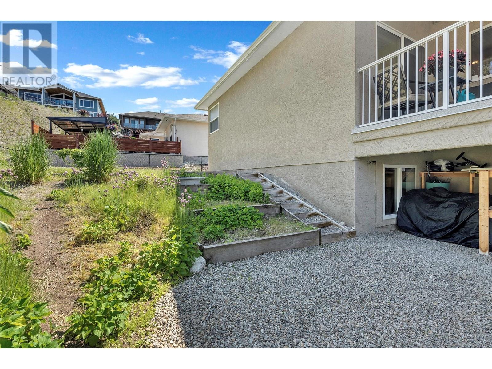 2956 Evergreen Drive, Penticton, British Columbia  V2A 9A8 - Photo 38 - 10351743