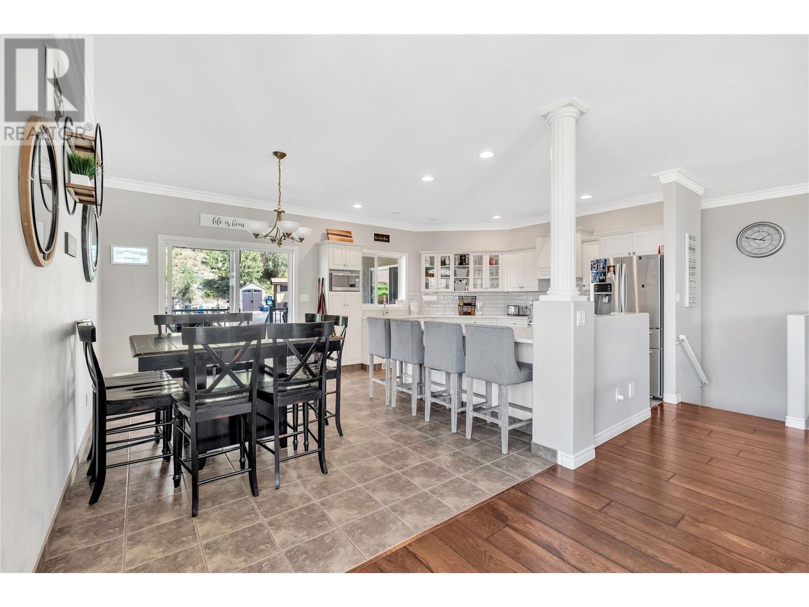 2956 Evergreen Drive, Penticton, British Columbia  V2A 9A8 - Photo 5 - 10351743