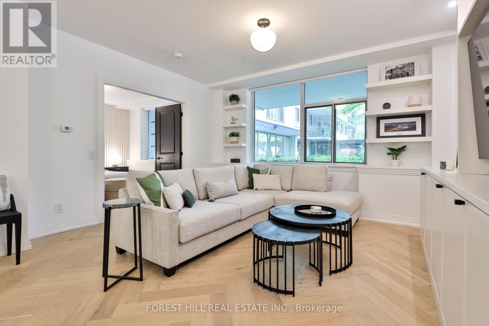 129 - 1 Benvenuto Place, Toronto, Ontario  M4V 2L1 - Photo 10 - C12213303