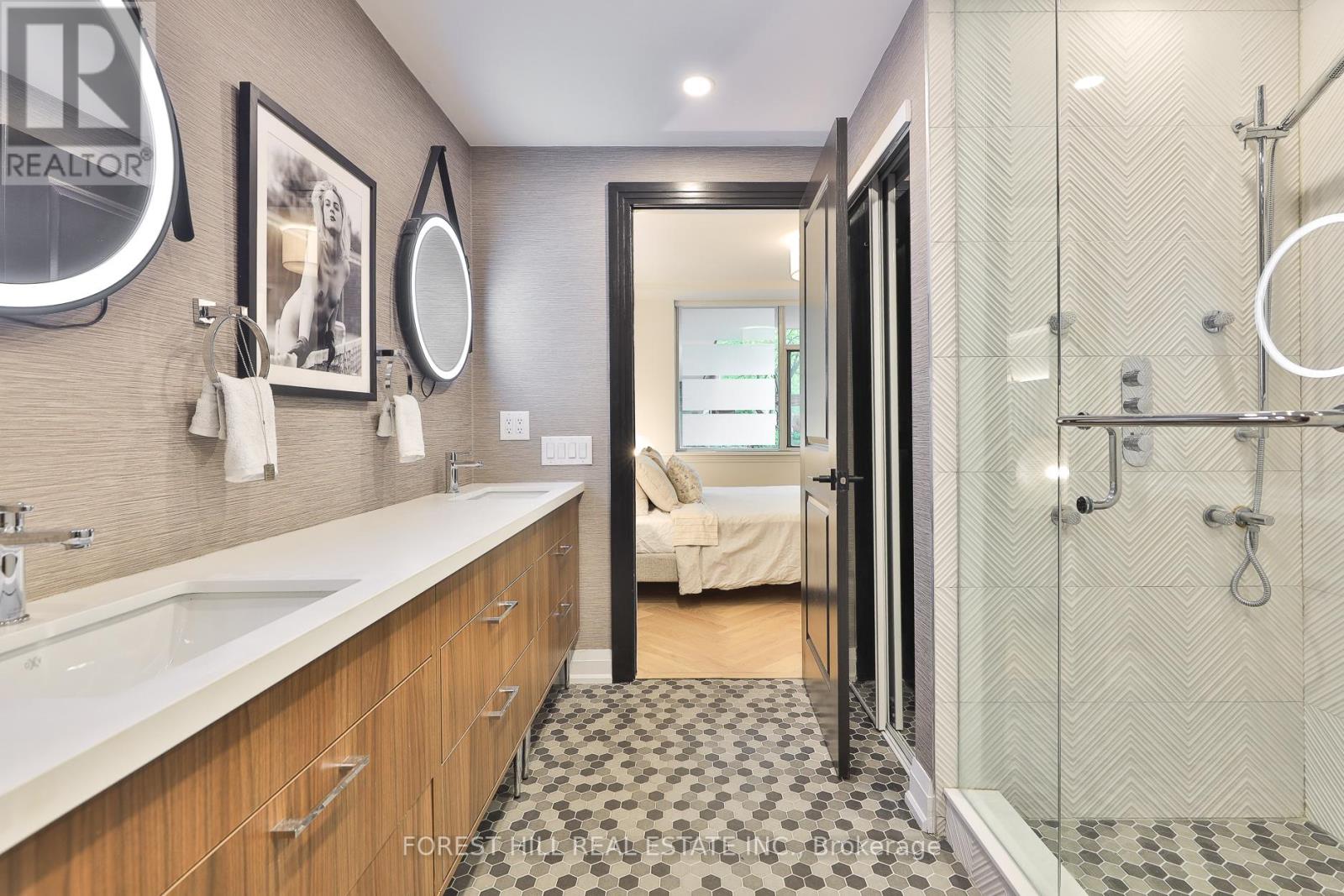 129 - 1 Benvenuto Place, Toronto, Ontario  M4V 2L1 - Photo 29 - C12213303
